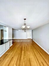 4520 Grove Ave in Richmond, VA - Foto de edificio - Building Photo