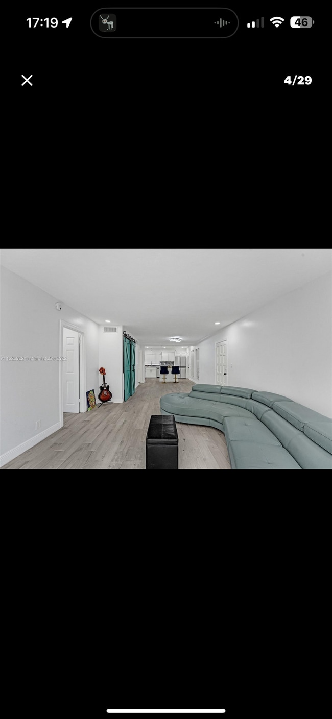 6060 S Falls Cir Dr in Lauderhill, FL - Building Photo - Building Photo