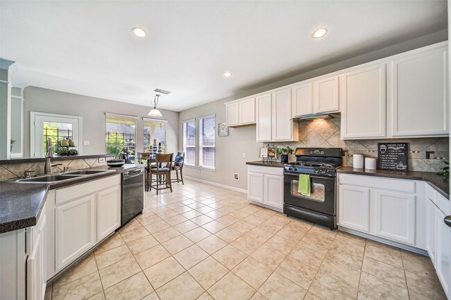 property at 16015 Portmanshire Ln