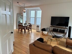 1653 N Richmond St in Chicago, IL - Building Photo - Building Photo