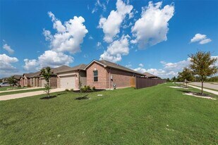 2004 Penaflor Dr in Anna, TX - Building Photo