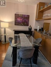 10 Navy Wharf Ct in Toronto, ON - Building Photo - Building Photo