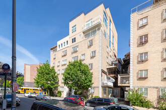 5 Lorimer St in Brooklyn, NY - Foto de edificio - Building Photo