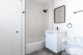 941 W Carmen Ave in Chicago, IL - Building Photo - Building Photo