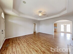 901 Highland Dr, Unit 5-A in White House, TN - Building Photo - Building Photo