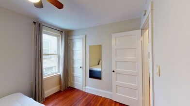 30 Roseclair St, Unit 1 in Boston, MA - Building Photo - Building Photo