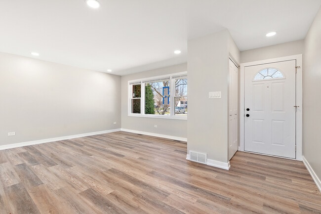 9313 W 147th St in Orland Park, IL - Building Photo - Building Photo