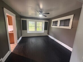 14813 Alder Ave in East Cleveland, OH - Building Photo - Building Photo