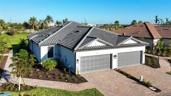 10072 Morning Mist Ln in Sarasota, FL - Building Photo
