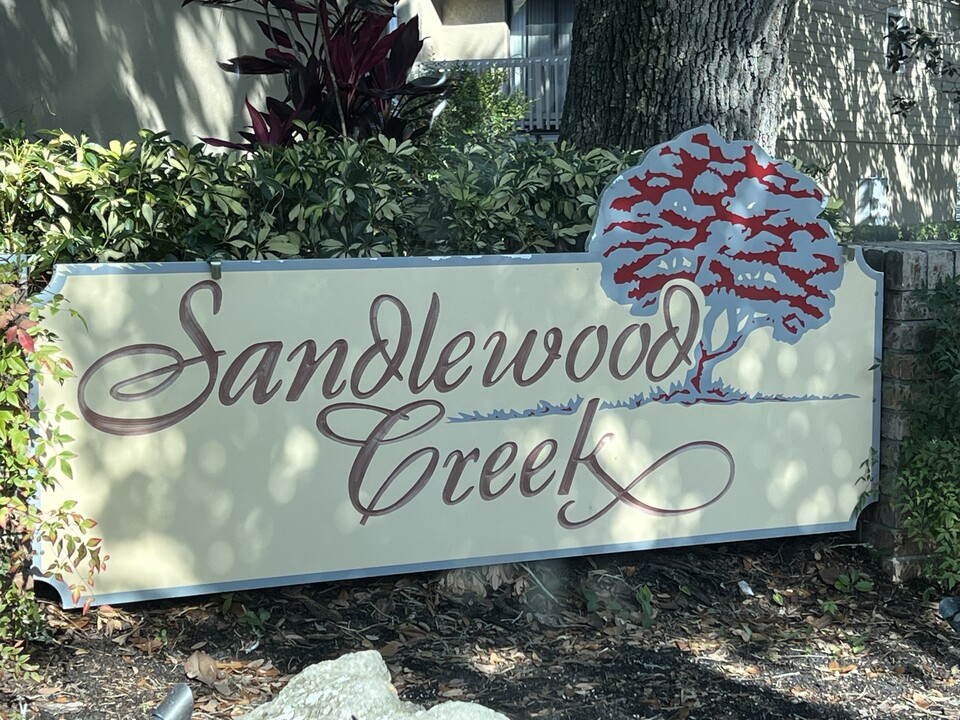 255 Sandlewood Trl, Unit 4 in Winter Park, FL - Building Photo