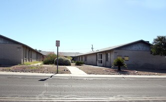 12611-13 N 113th Ave in Youngtown, AZ - Building Photo
