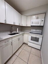 4705 NW 7th St in Miami, FL - Building Photo - Building Photo