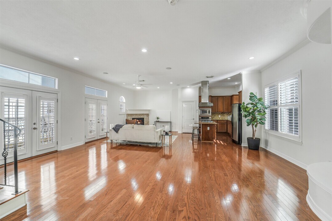 1502 Birdsall St in Houston, TX - Building Photo