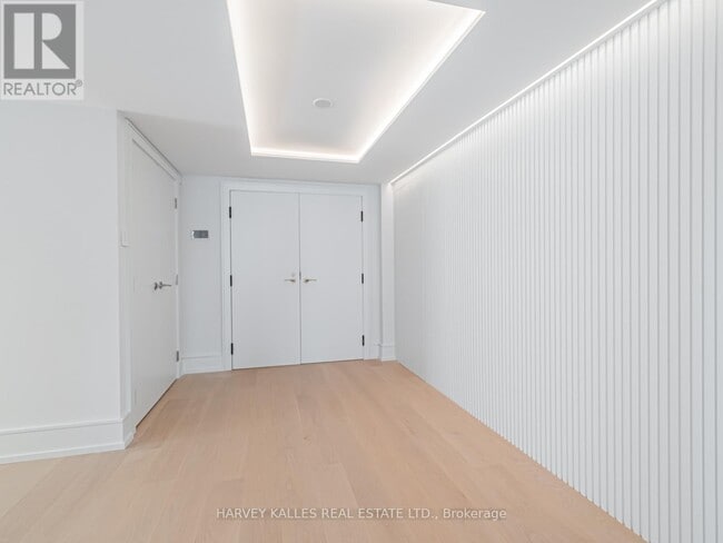 property at 1166 Bay St.
