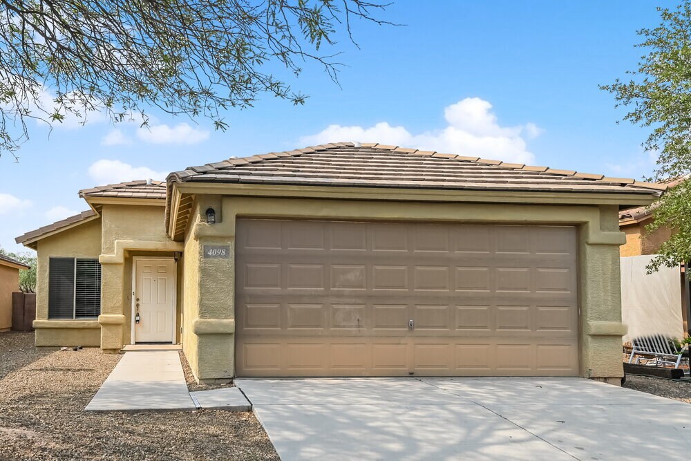 4098 E Angel Spirit Dr in Tucson, AZ - Building Photo