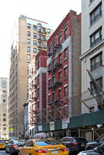 251 W 97th St in New York, NY - Building Photo - Building Photo