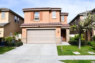 3225 Donovan Ranch Rd in Anaheim, CA - Building Photo