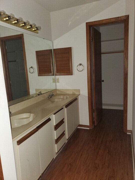 5403 Palm Valley Dr N in Harlingen, TX - Building Photo