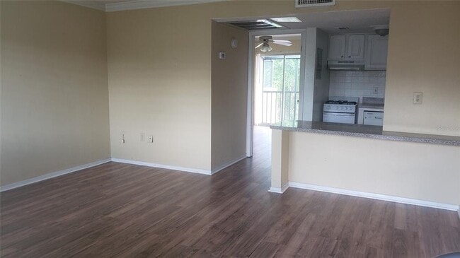 121 Oyster Bay Cir in Altamonte Springs, FL - Building Photo - Building Photo