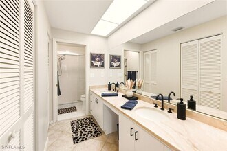 871 Tanbark Dr in Naples, FL - Building Photo - Building Photo