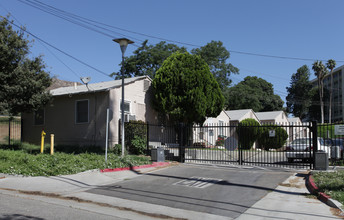 11937 Knoefler Dr in Riverside, CA - Building Photo - Building Photo