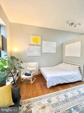 1527 South St in Philadelphia, PA - Building Photo - Building Photo
