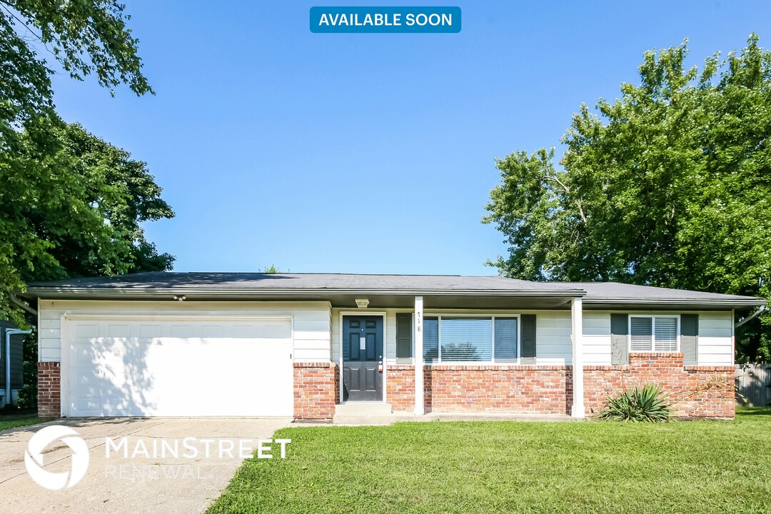718 Spring Valley Ct in Indianapolis, IN - Building Photo
