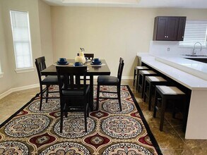 183 Kleberg Ave in Brownsville, TX - Building Photo - Building Photo