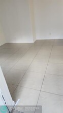 1730 Pierce St, Unit 7 in Hollywood, FL - Building Photo - Building Photo