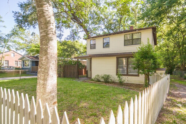 1521 Yukon St in Jacksonville, FL - Building Photo - Building Photo