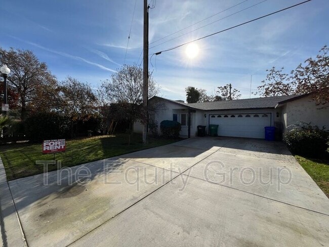 property at 94 N 4th St