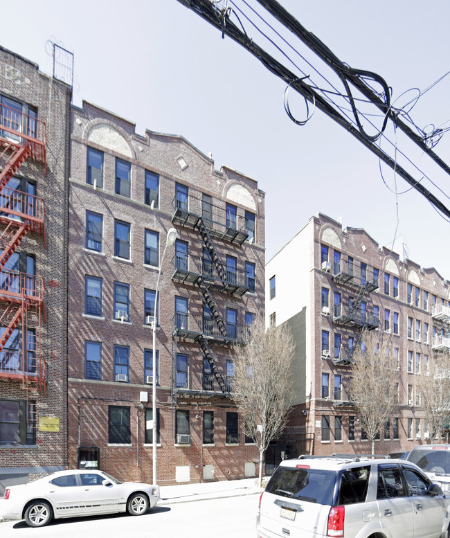 1329 College Ave in Bronx, NY - Building Photo - Building Photo