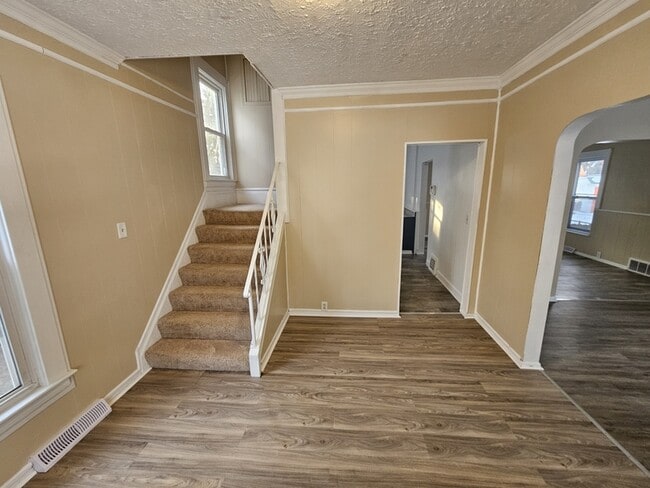 3788 W 34th St in Cleveland, OH - Building Photo - Building Photo