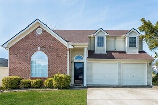 2025 Candlewood Dr in Nashville, TN - Building Photo