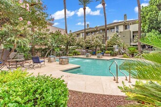 4343 N 21st St, Unit 236 in Phoenix, AZ - Building Photo - Building Photo