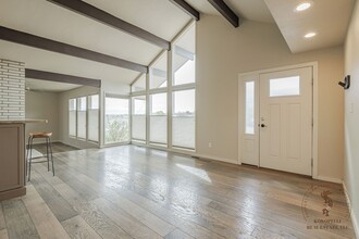 2110 Hodesha Way in Grand Junction, CO - Building Photo - Building Photo