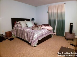 122 Dustin St in Boston, MA - Building Photo - Building Photo