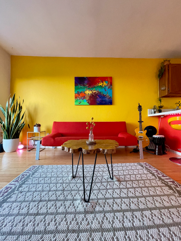 property at 275 Burnett Ave
