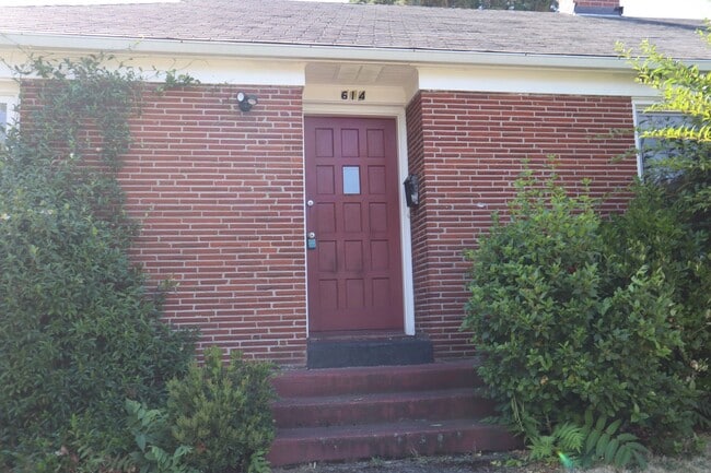 614 Beech St in Vancouver, WA - Foto de edificio - Building Photo