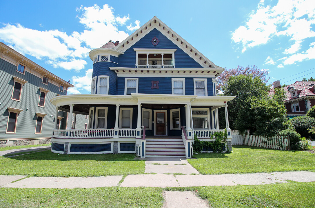 23 Tompkins St in Cortland, NY - Building Photo