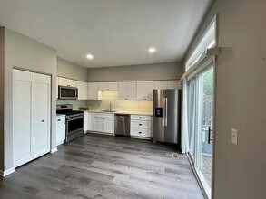 2754 Cripple Creek Ct in Naperville, IL - Building Photo - Building Photo