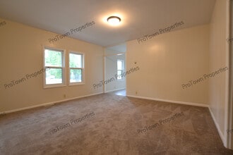 301 Wheeler Ave in Joliet, IL - Building Photo - Building Photo