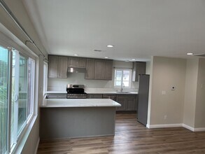 3671 Howard Ave, Unit 3 in Los Alamitos, CA - Building Photo - Building Photo