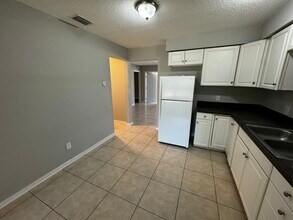 118 Abel Rd NW in Lake Placid, FL - Foto de edificio - Building Photo
