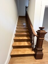 150 Main St, Unit 1 in Wayland, MA - Foto de edificio - Building Photo