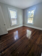 141 Plymouth St, Unit 2 in New Haven, CT - Building Photo - Building Photo