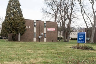 Northwest Village Apartments in Mansfield, OH - Building Photo - Building Photo