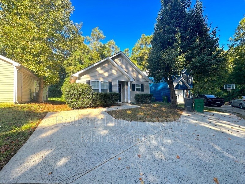 1463 Hidden Stream Ct in Charlotte, NC - Building Photo