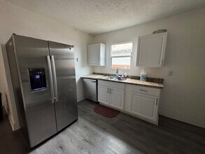 275 S Orr St in Stephenville, TX - Building Photo - Building Photo