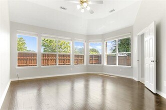 396 Parkvillage Ave in Fairview, TX - Foto de edificio - Building Photo